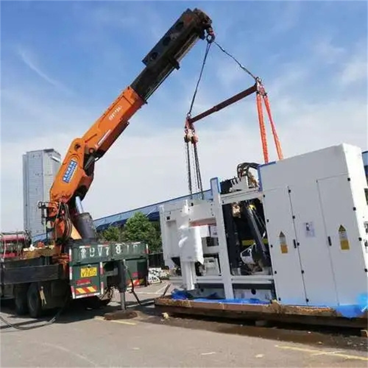 新吴附近小吊车联系方式|8-16吨|本地及时服务